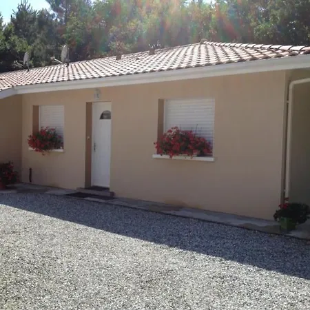 Дом отдыха Maison Entre Lacs Et Ocean